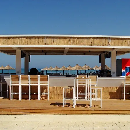 Supreme فندق غوليم