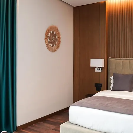 Hotel Supreme Golem (Tirana)
