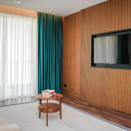 Supreme Hotell