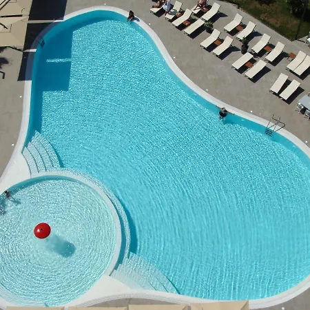 Supreme 5* غوليم