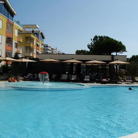 Supreme 5* غوليم