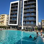 Hotel Supreme 5*