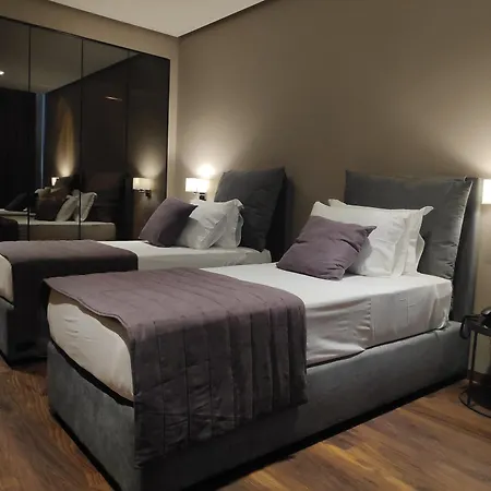 Supreme Hotell Golem (Tirana)