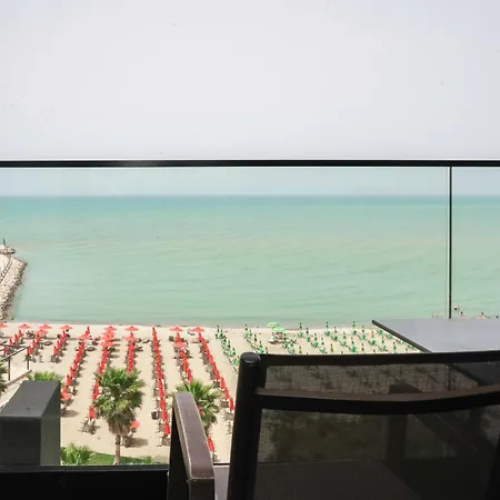 Supreme Hotell Golem (Tirana)