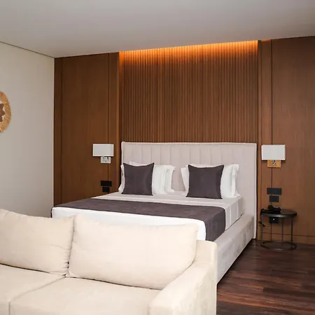 Supreme Hotell Golem (Tirana)