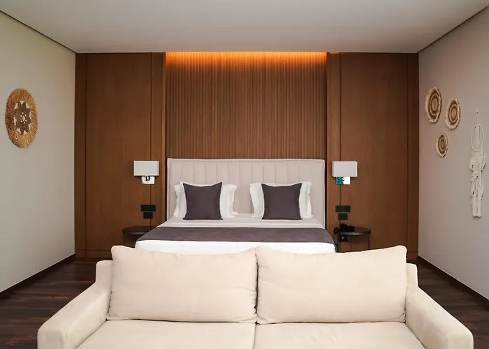 Supreme 5* Golem (Tirana)