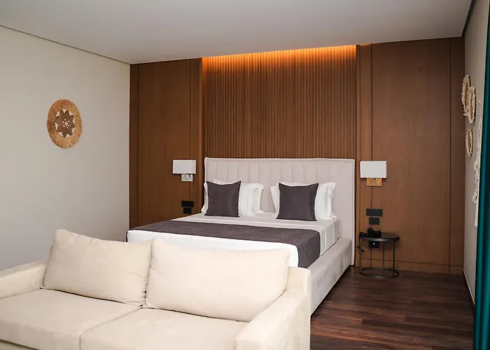 Supreme Hotel Golem (Tirana)