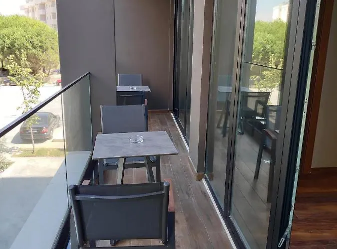 Supreme Golem (Tirana)