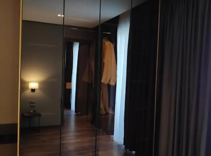 Hotel Supreme Golem (Tirana)